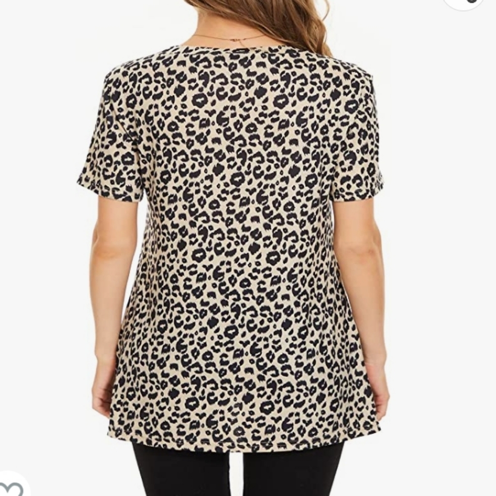 Moyee NWT lepord Knot Short Sleeve Top Shirt Cute sz s - Picture 3 of 6